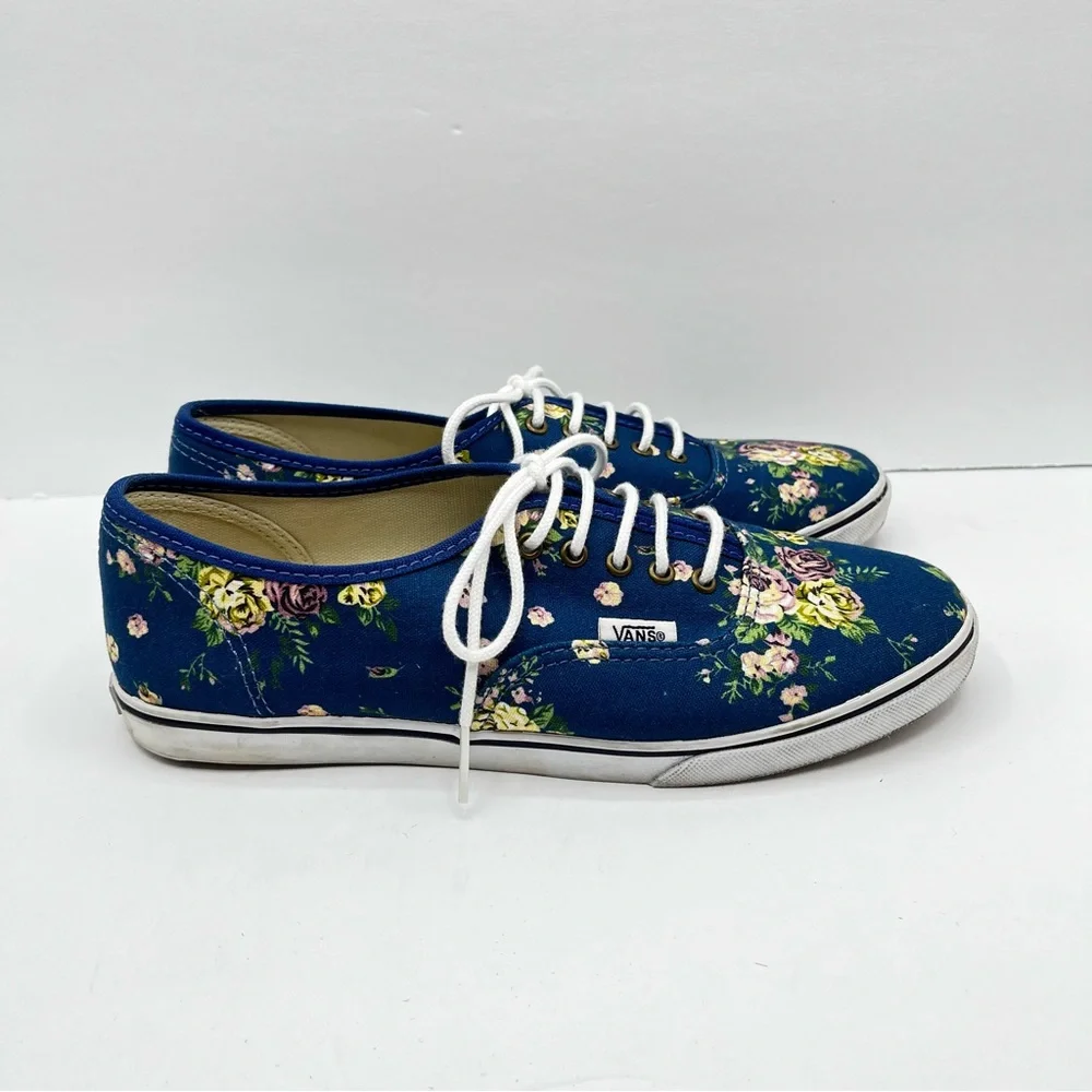 Vans cute pair